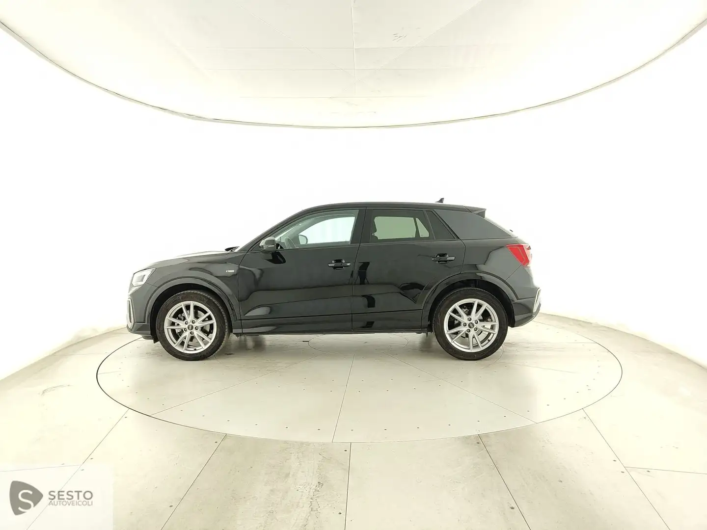 Audi Q2 I 2021 35 2.0 tdi S line edition s-tronic Noir - 2