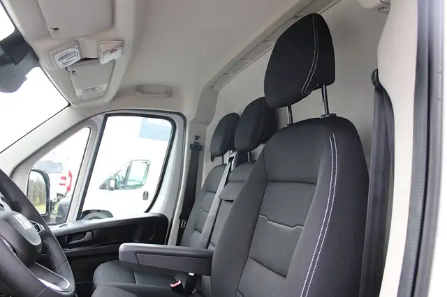 Fiat Ducato MAXI L2H2 140 10Zoll Navi Schwingsitz Ka... Ansicht 20