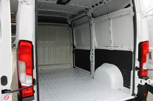 Fiat Ducato MAXI L2H2 140 10Zoll Navi Schwingsitz Ka... Ansicht 13