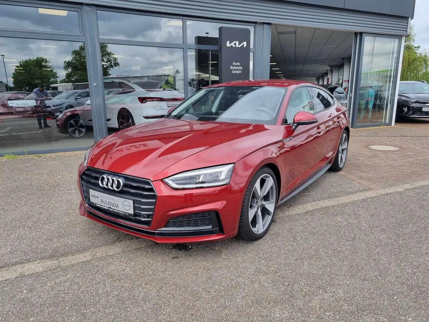 Audi A5 Sportback S-Line 40 TFSI sport Rot - 2