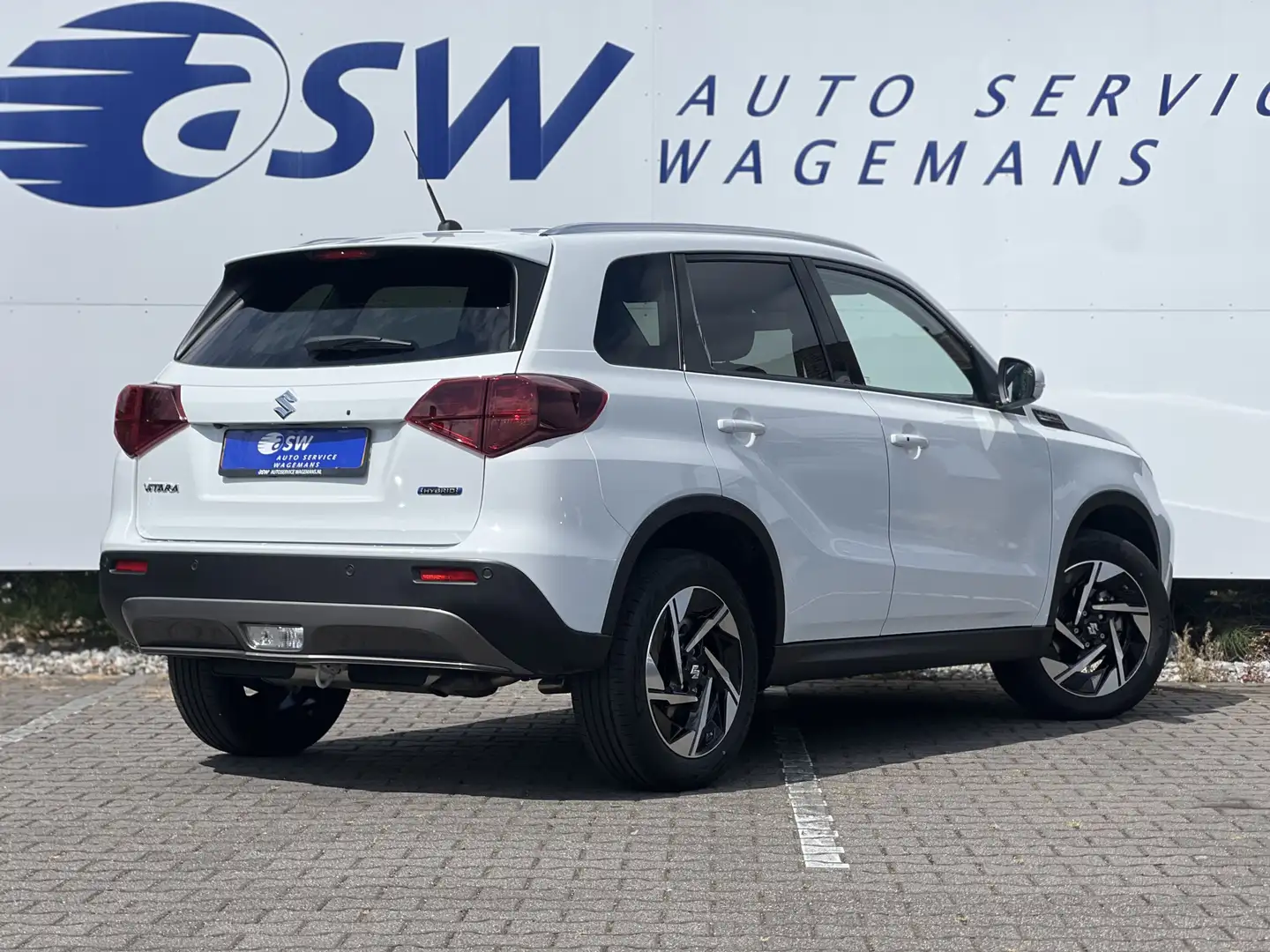 Suzuki Vitara 1.5 Hybrid Style | Pano | Camera | LED | Carplay | Wit - 2