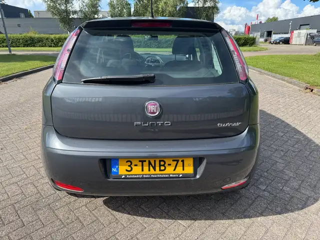 Fiat Punto Evo view 6