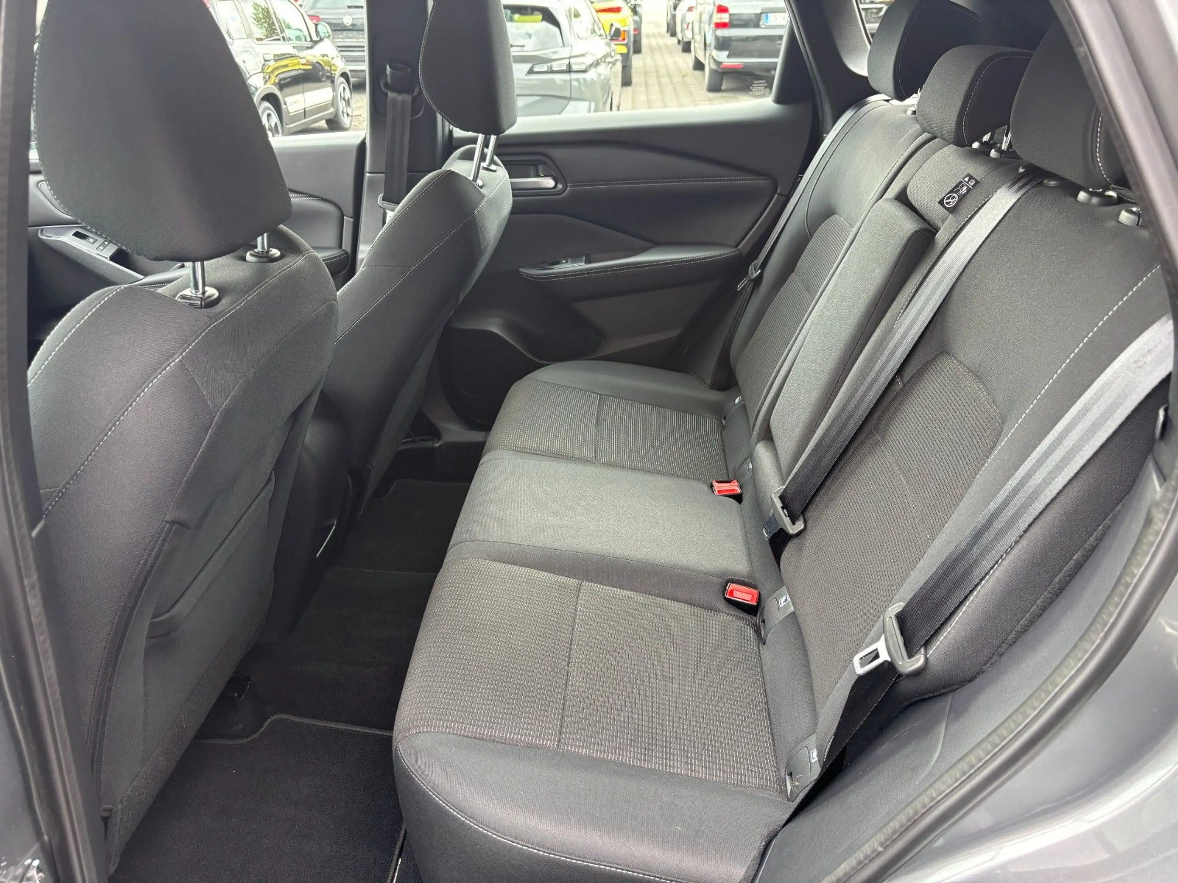 Nissan Qashqai AHK ACC LED 360° KAM TOTWINK — photo 10