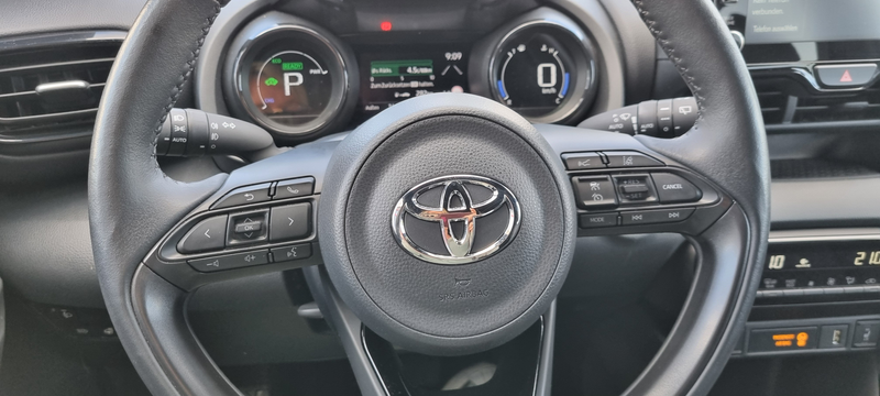 Toyota Yaris Yaris 1,5 VVT-i Hybrid Style — photo 12