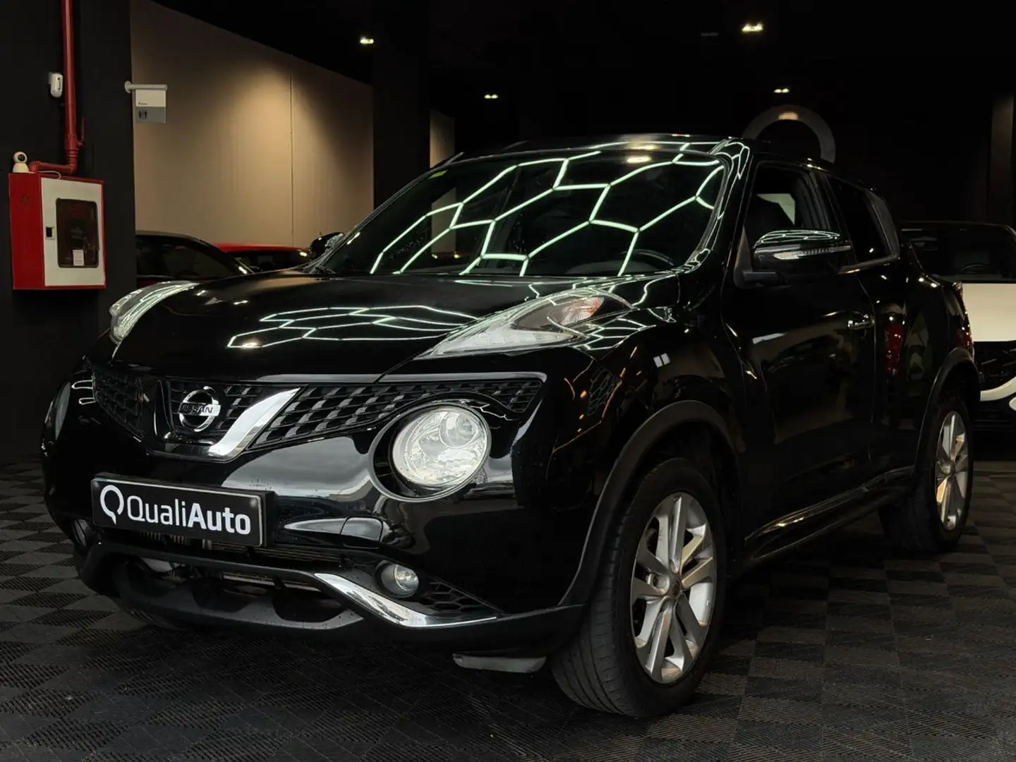 Nissan Juke 1.2 DIG-T Tekna S 4x2 Negro - 2