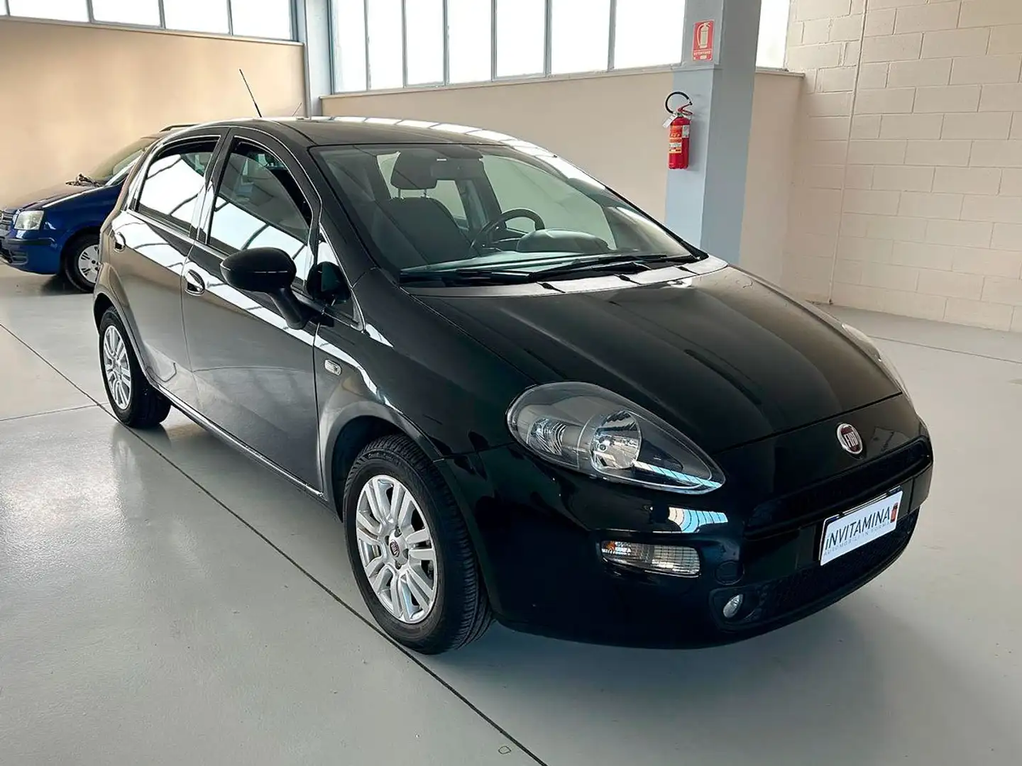 Fiat Punto 5p 1.2 8V Lounge Nero - 1
