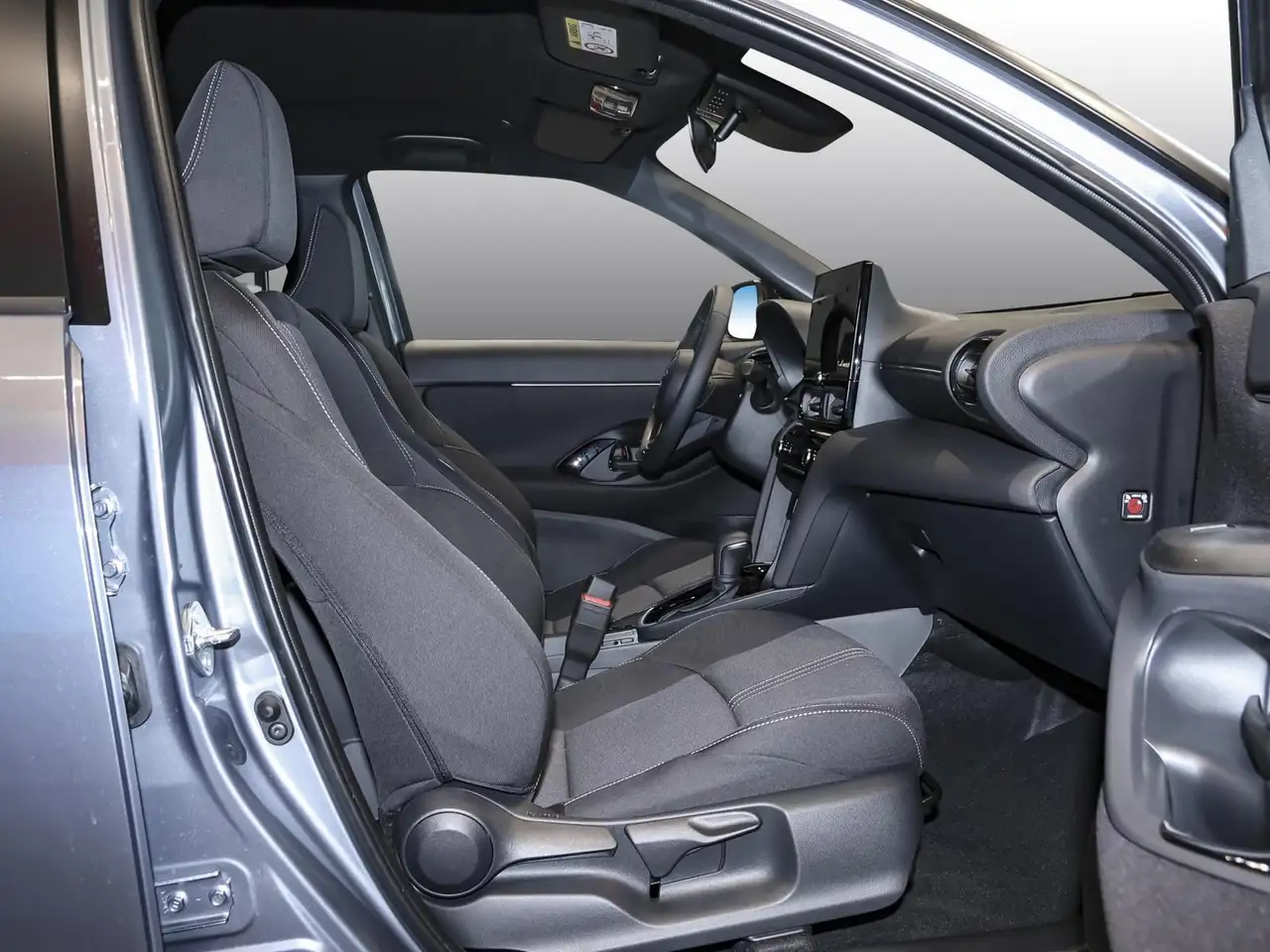 Toyota Yaris Cross Teamplayer 1.5 Hybrid NAVI PDC KLIMA, миниатюра 3