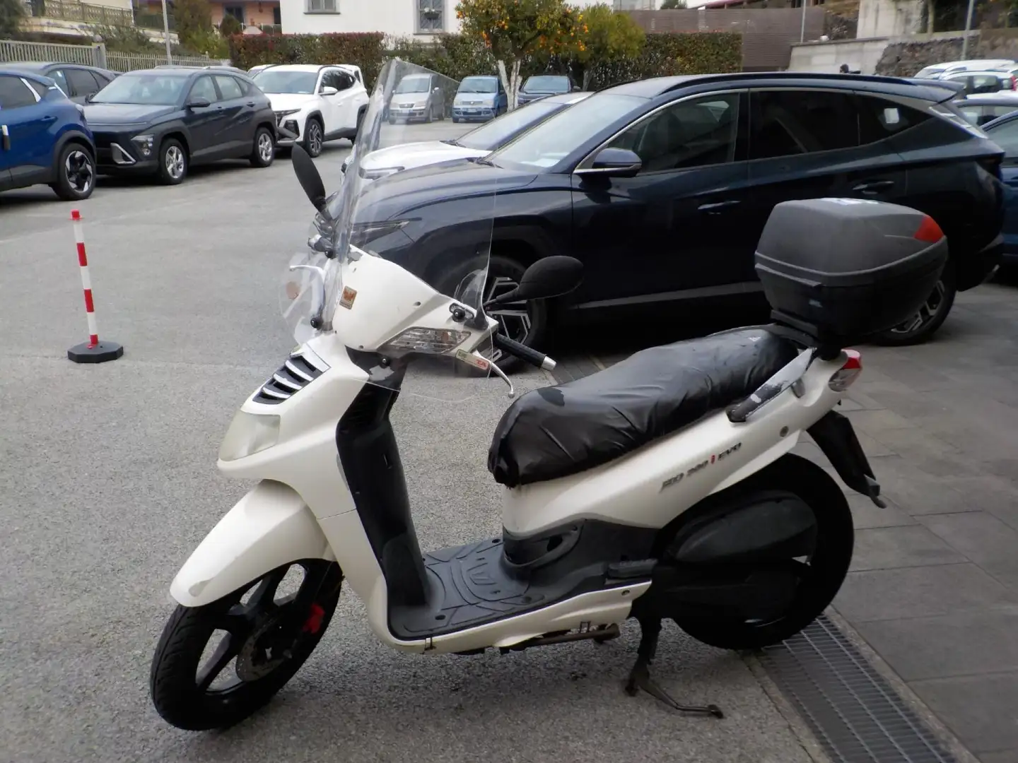 SYM HD 200 Anno 2014 Bianco - 2