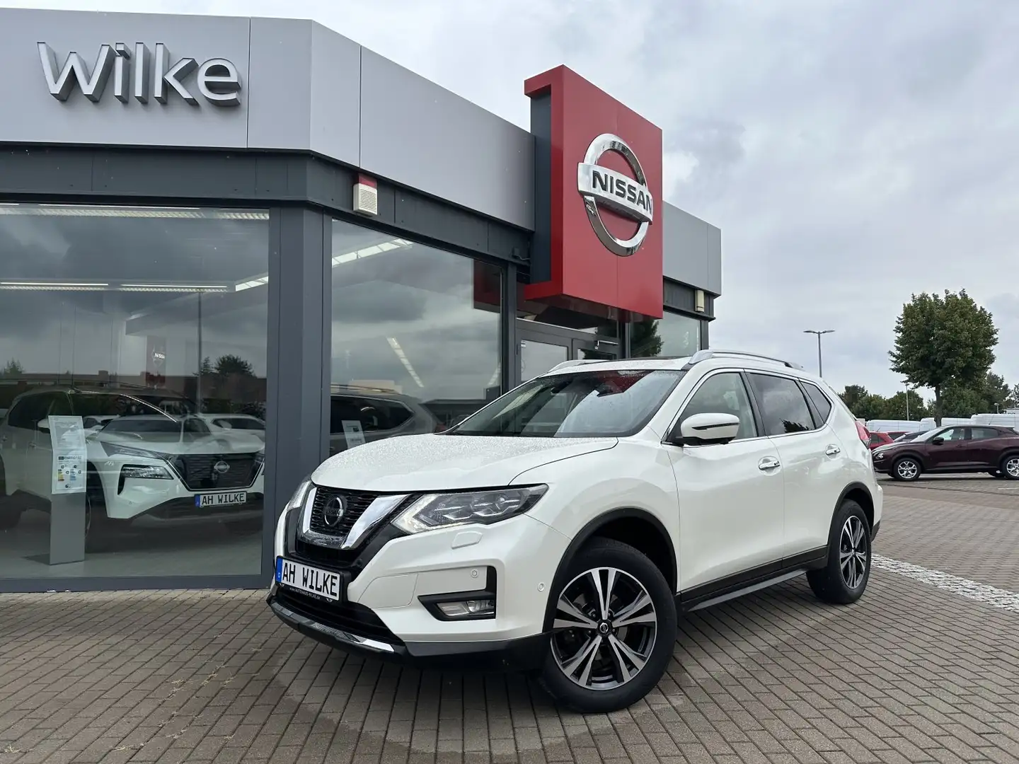 Nissan X-Trail 1.3/ DCT/N-CONNECTA/PANO/LED/TOTWINKEL Weiß - 1