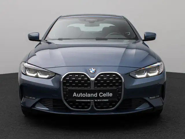 BMW 4 Series view 2
