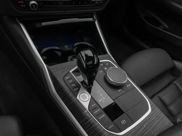 BMW 4 Series view 22
