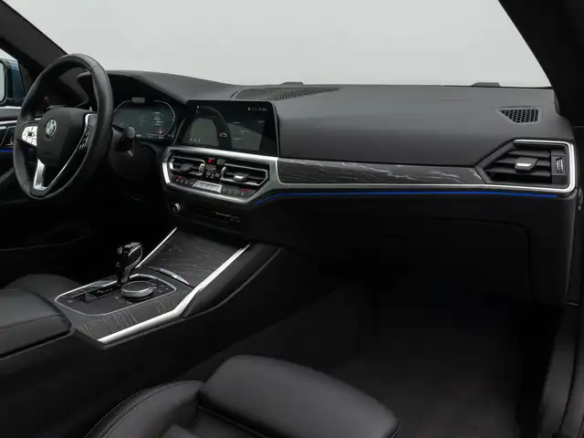 BMW 4 Series view 23