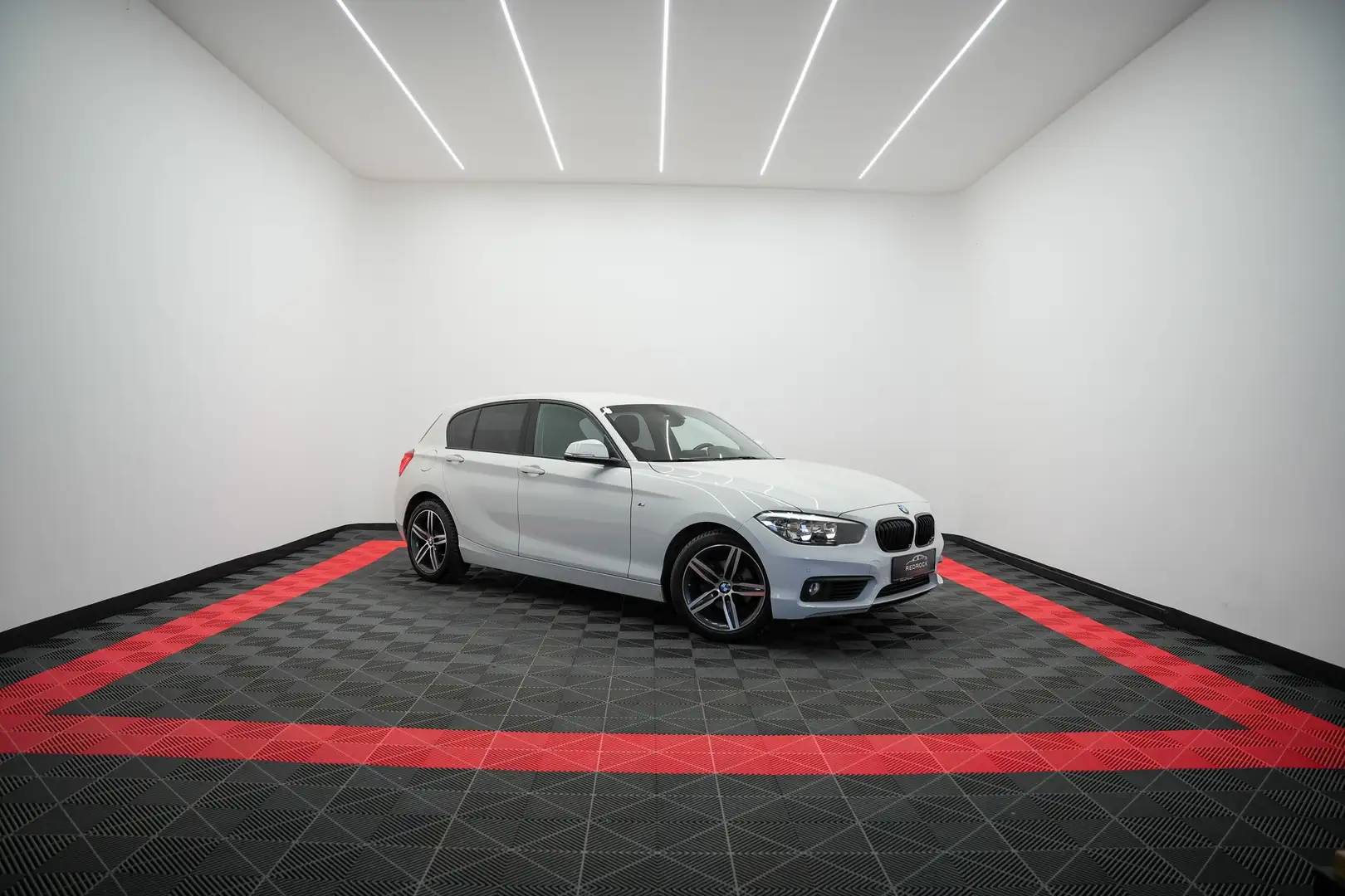 BMW 116 BMW 116i Advantage*Kamera*Navi*Top Zustand Weiß - 1