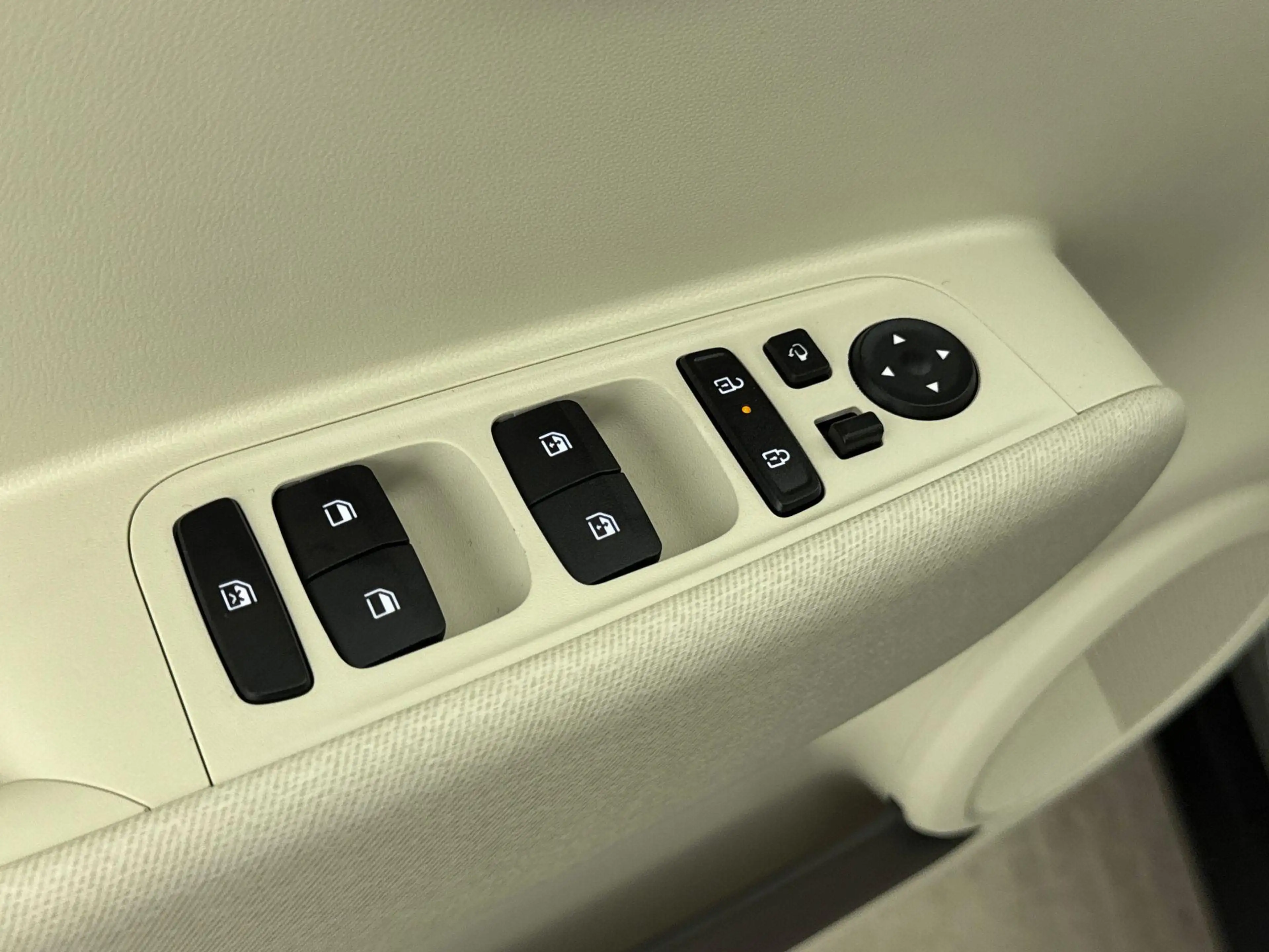 Hyundai Inster Pulse Advanced 42 kWh | Schuifdak | Stoel + stuurv — photo 15