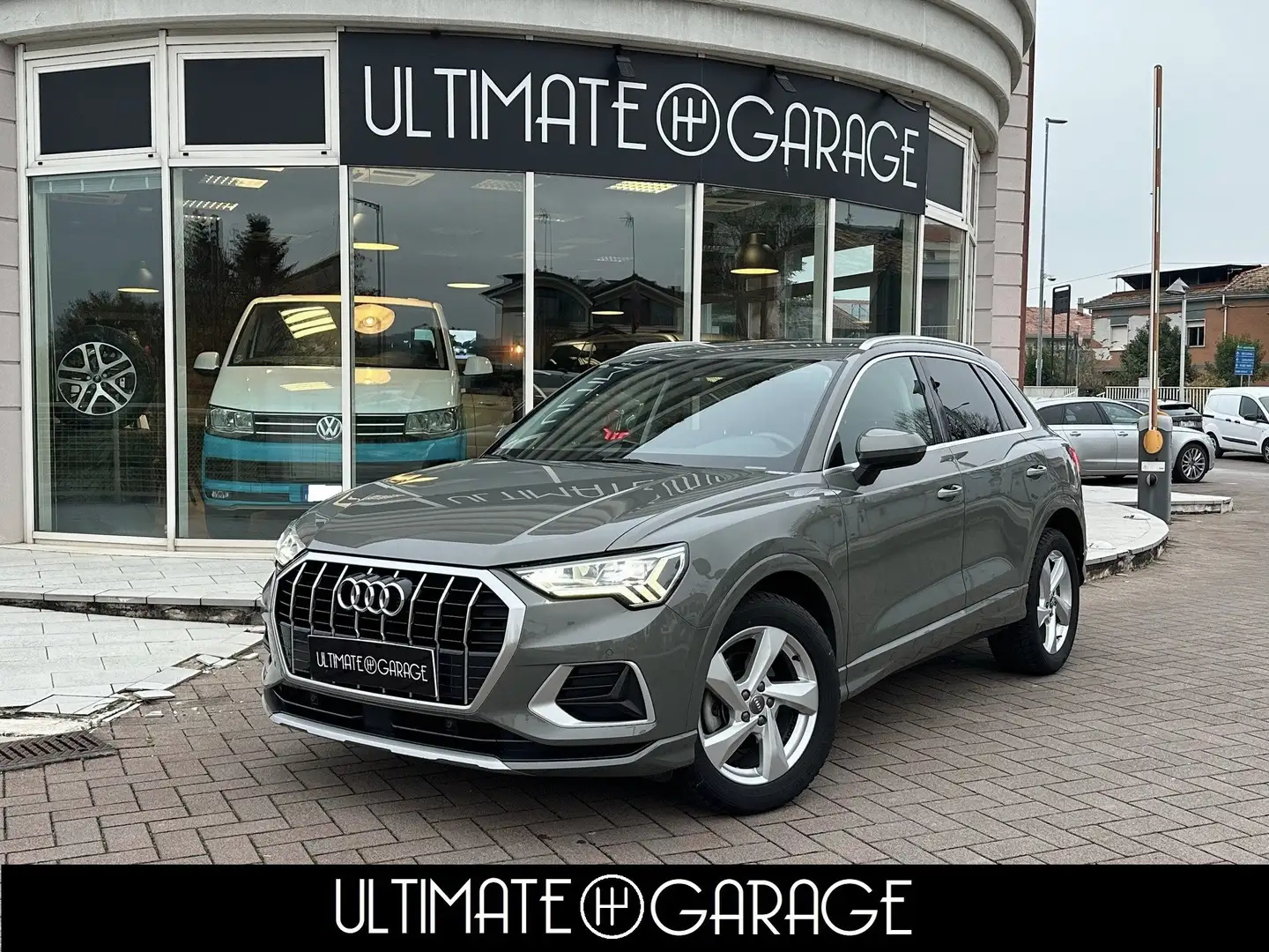 Audi Q3 35 2.0 tdi Business Advanced s-tronic *ADAS Gris - 1