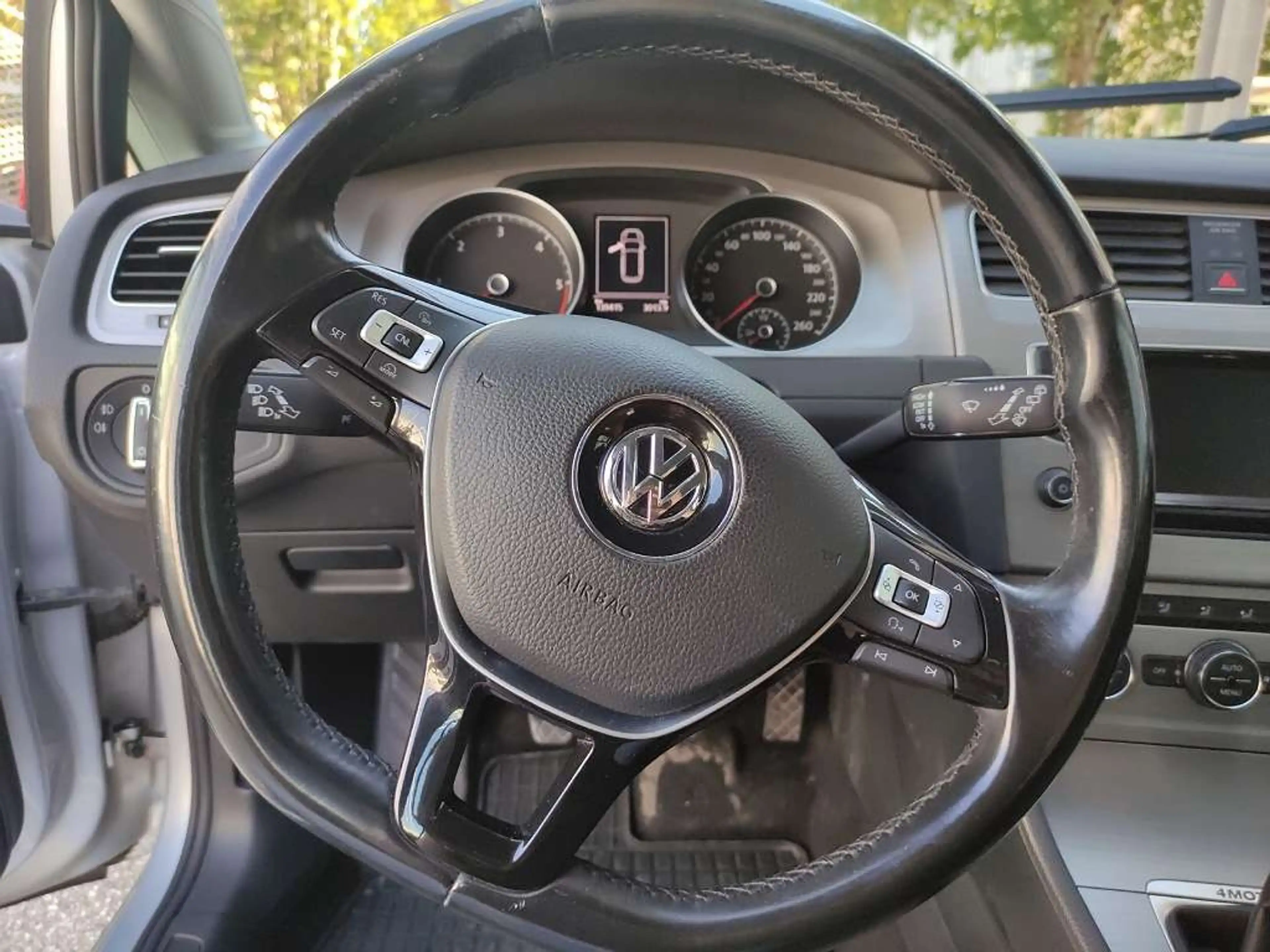 Volkswagen Golf R abbit  2,0/150PS TDI ALLRAD mit NAVI — photo 13