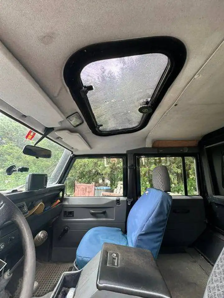 Land Rover Defender stationwagon, foto 9