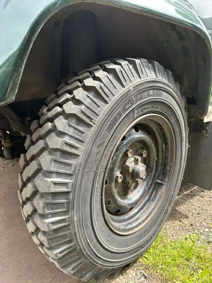 Land Rover Defender stationwagon, foto 3