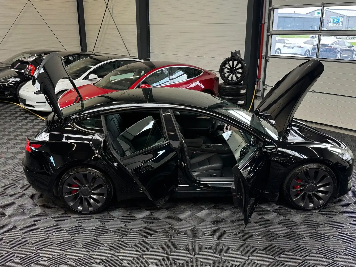 Tesla Model 3 MODEL 3 PERFORMANCE | AP3 | 20INCH | SOLID BLA | Schwarz - 2