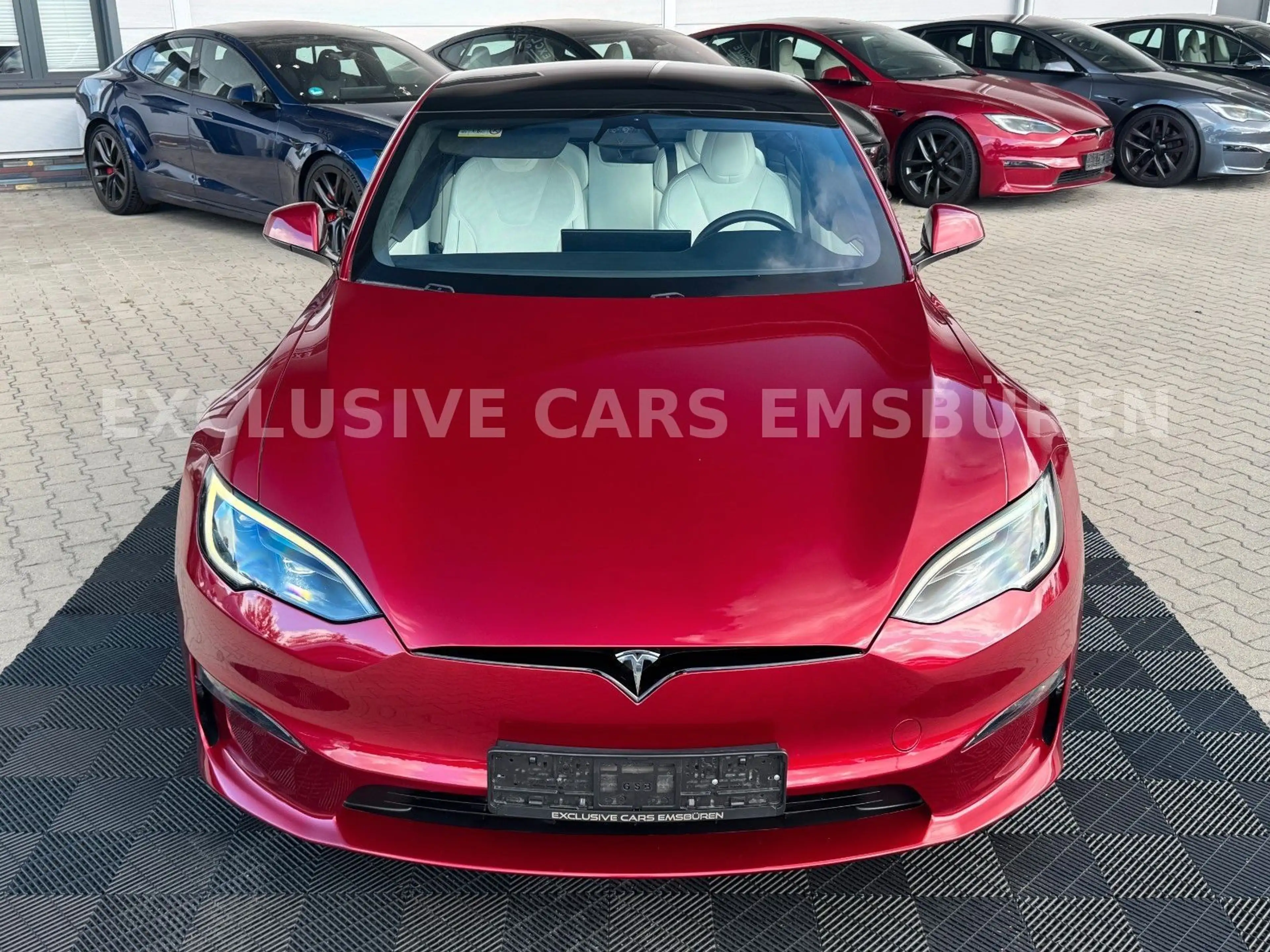 Tesla Model S MODEL S PLAID | ULTRA RED | FULL SELF DRIVE 4| — photo 11