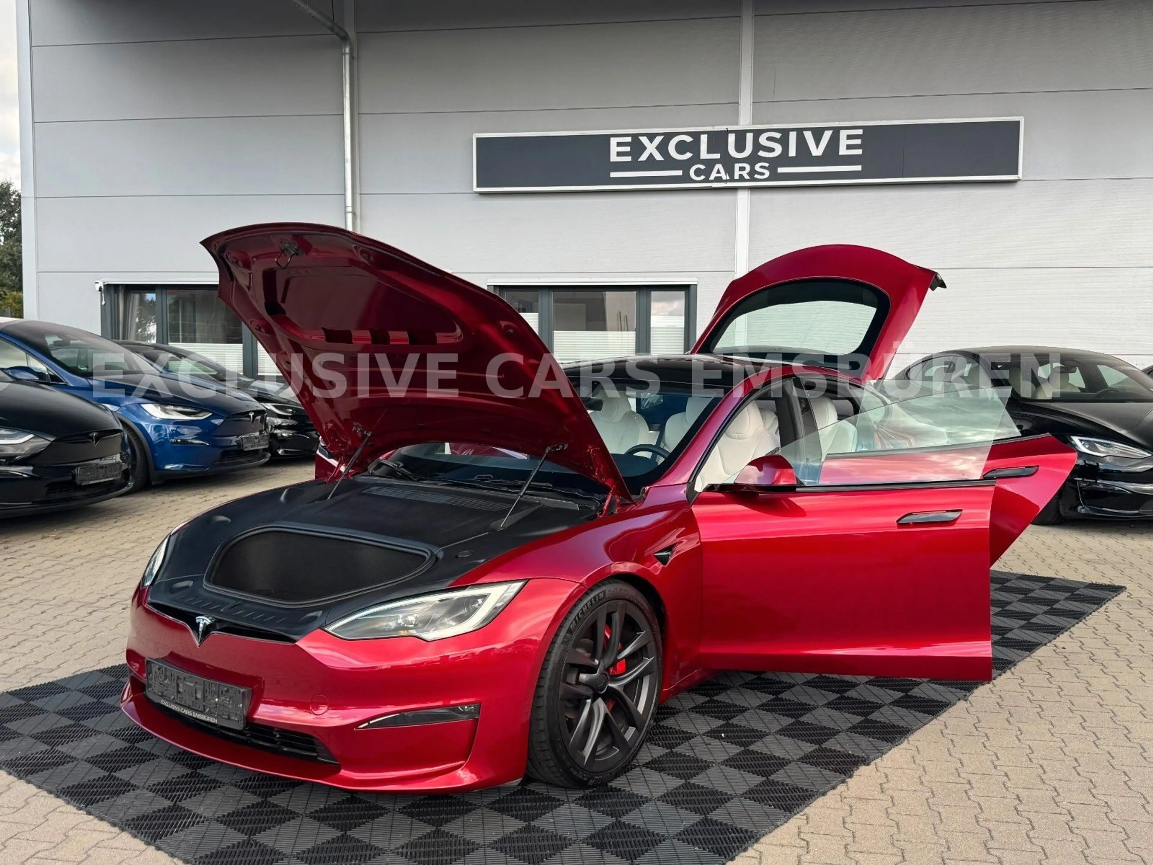 Tesla Model S MODEL S PLAID | ULTRA RED | FULL SELF DRIVE 4| — photo 13