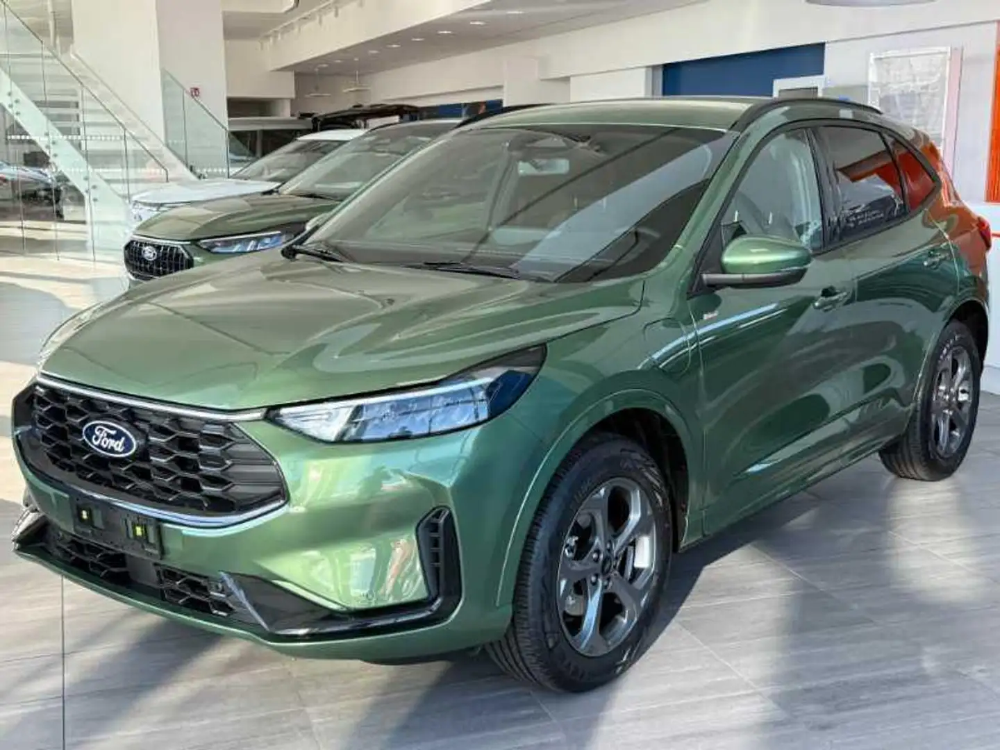 Ford Kuga 2.5 phev st-line 2wd 243cv auto Verde - 1