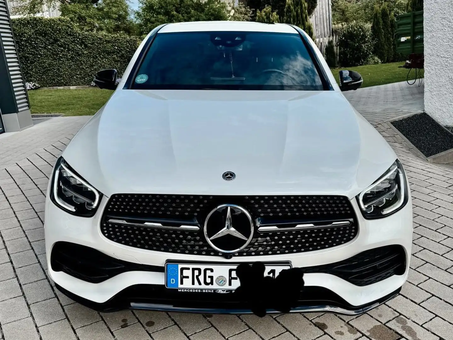Mercedes-Benz GLC 300 GLC-Coupe 300 de 4Matic 9G-TRONIC Exclusive Weiß - 2