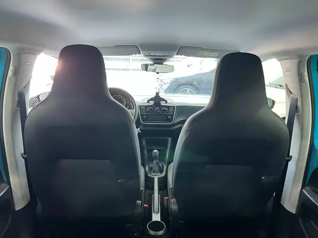 Volkswagen Up! view 15