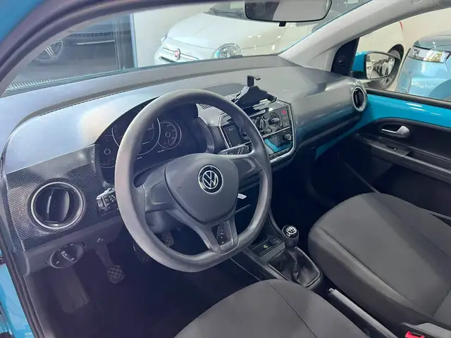 Volkswagen Up! view 9