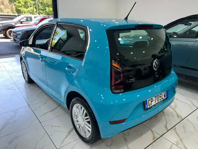 Volkswagen Up! view 4