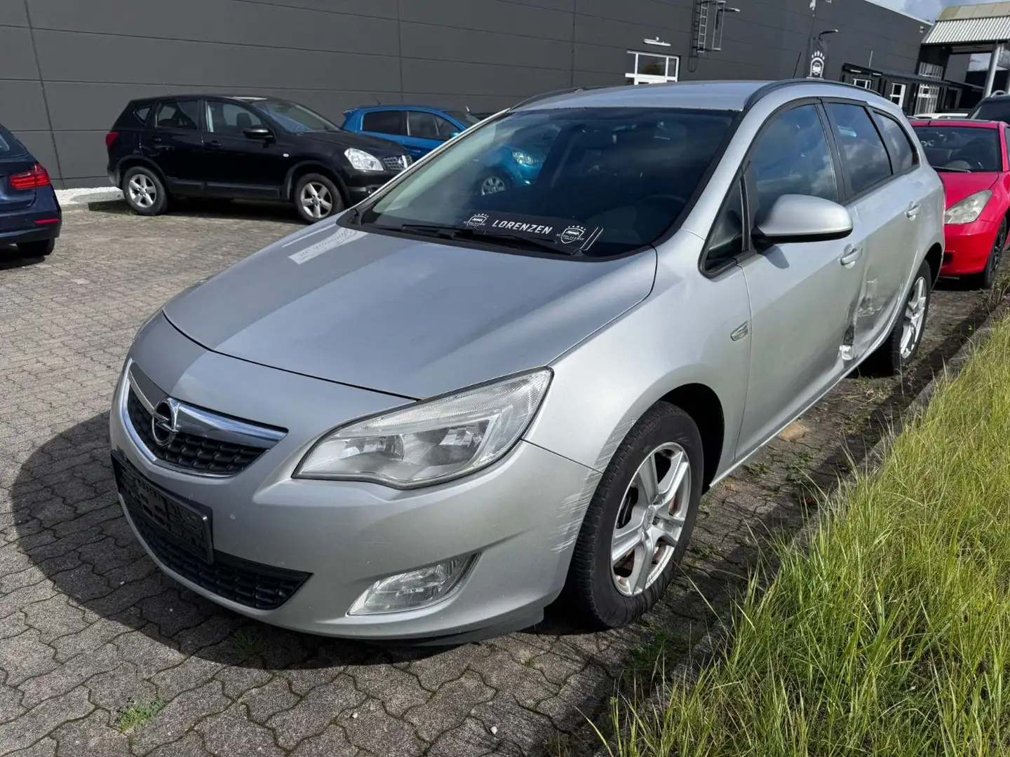 Opel Astra J Sports Tourer Design Edition Business E Argent - 1