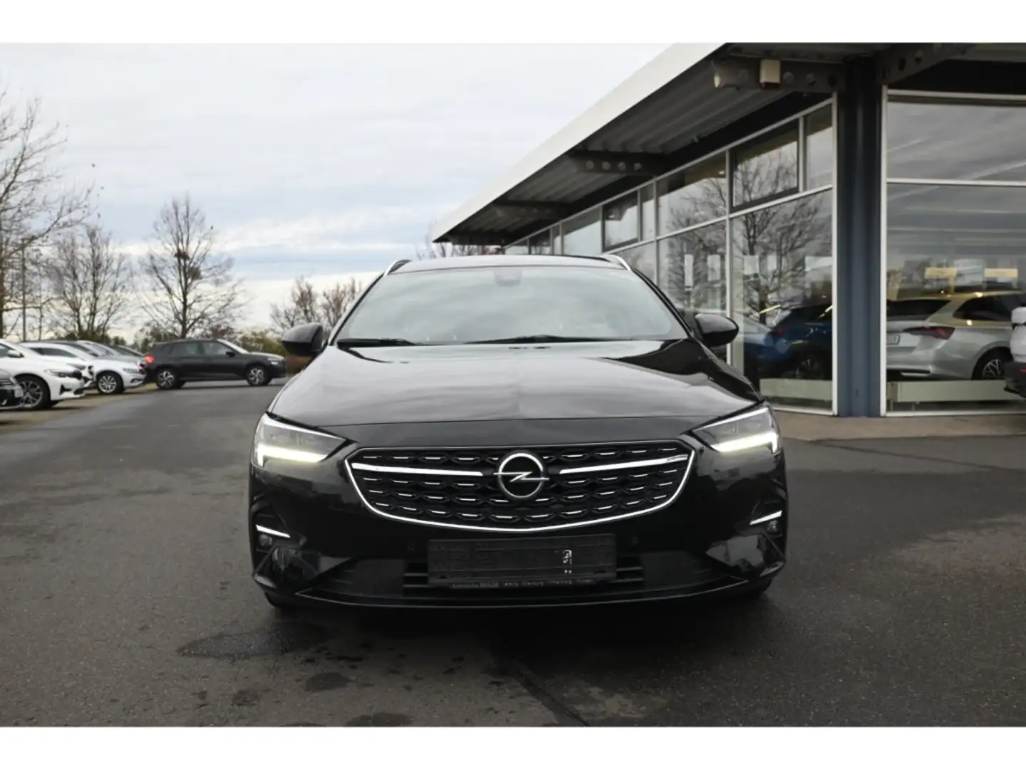 Opel Insignia ST 2.0 CDTI Navi LED Blendfreies Fernl. Kurvenlich Schwarz - 2