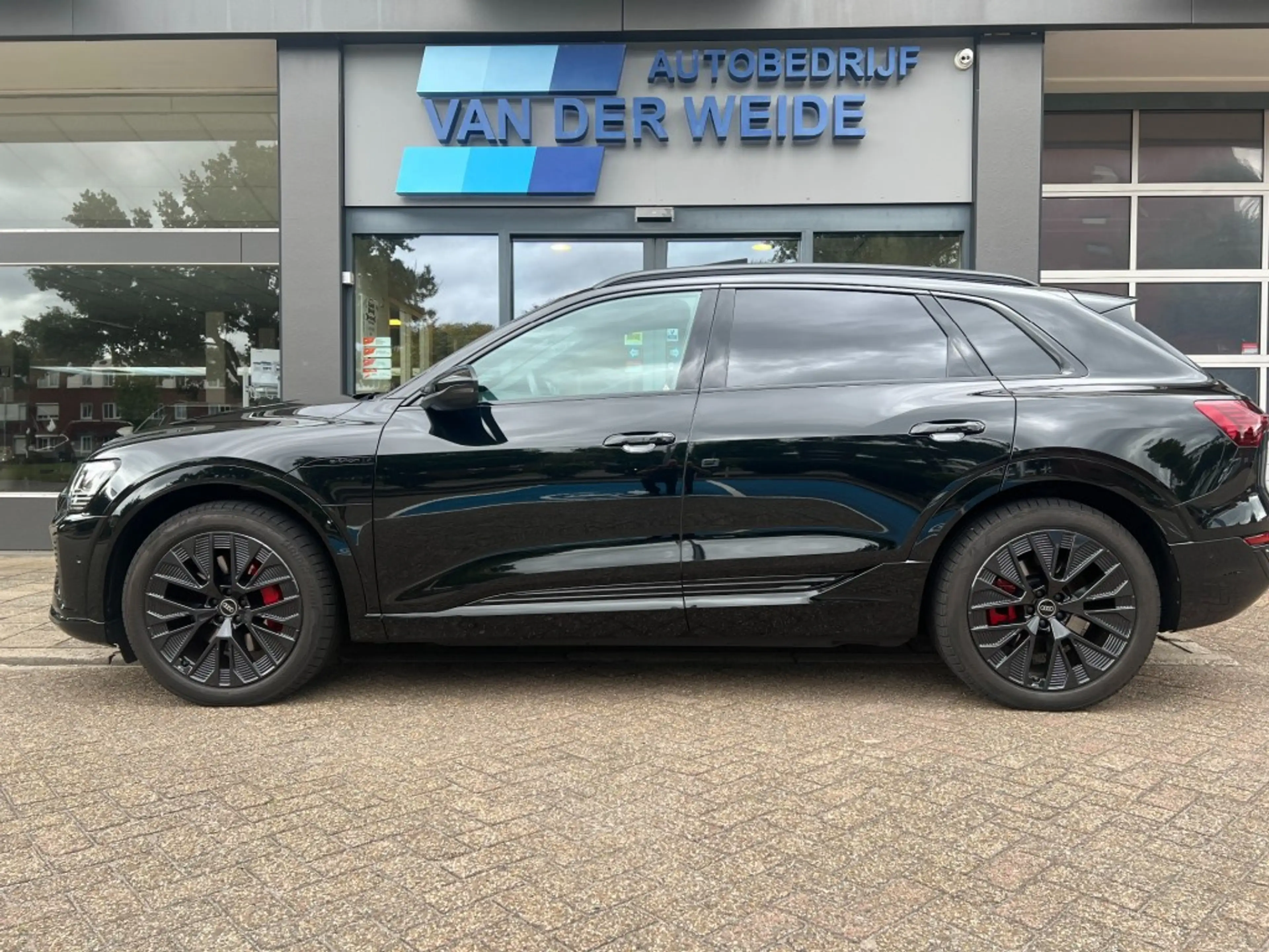 Audi Q8 e-tron 55 QUATTRO S-Edition  115 kwh Panoramadak  B&O Led