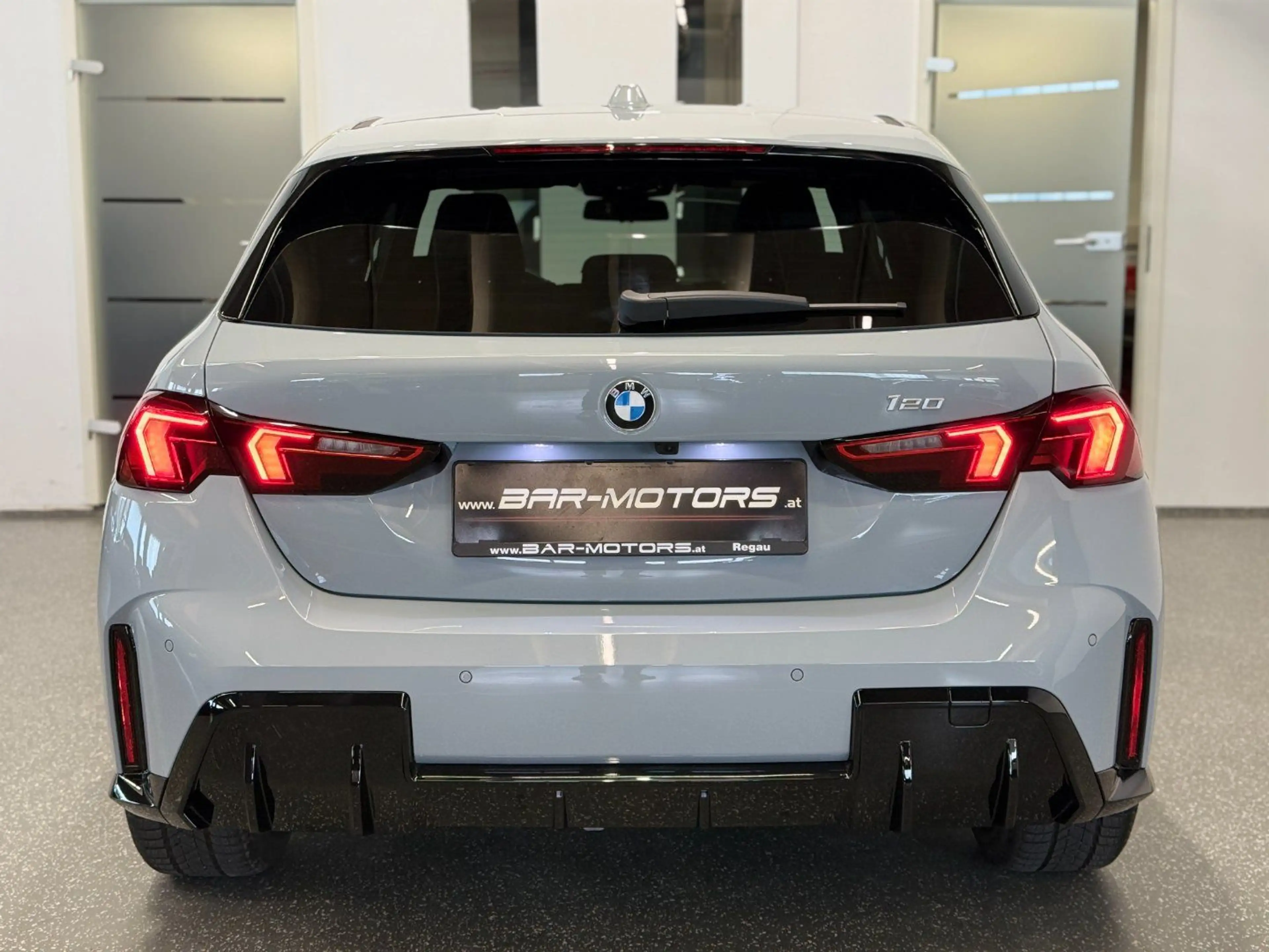 BMW 120 - 120*M-SPORT*SHADOW-LINE*HUD*360°*LANE*ACC*A — photo 6