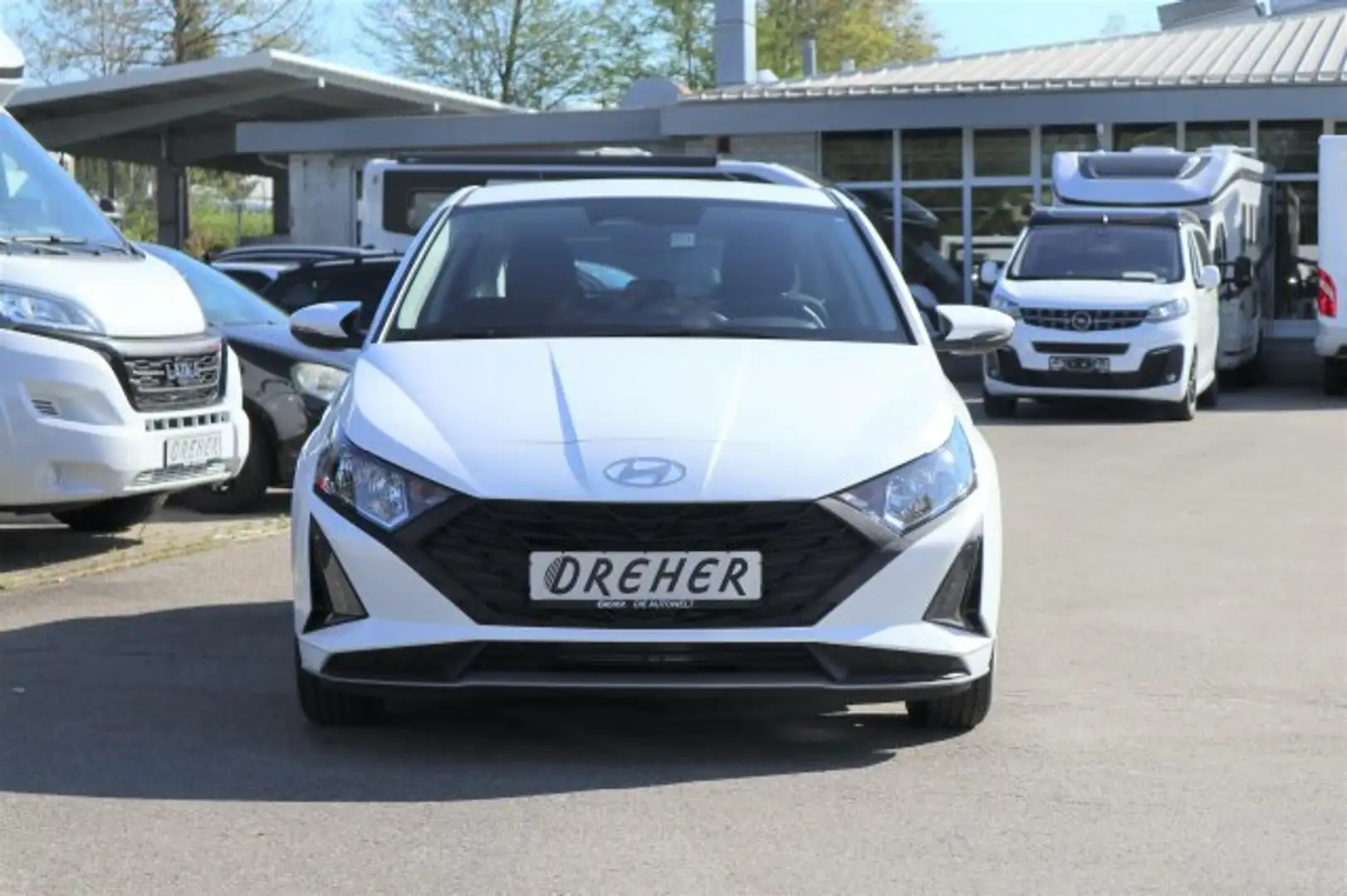 Hyundai i20 1.2 T-GDI Select Funktionspaket Navi / Klima BC Weiß - 2
