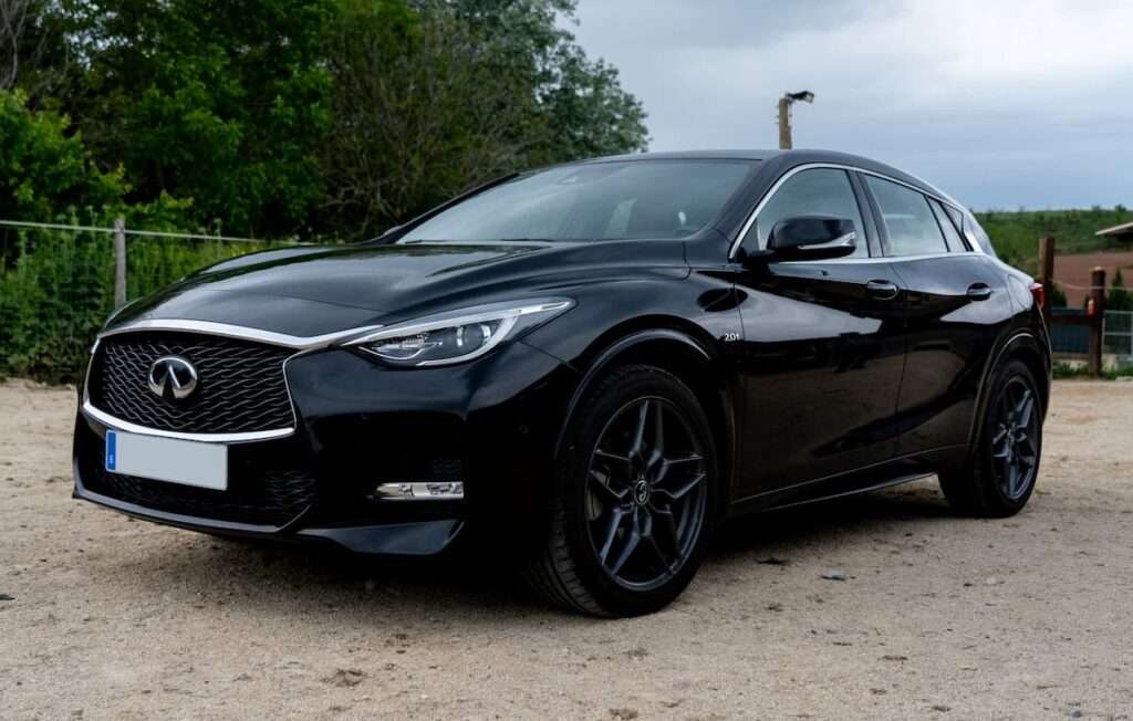 Infiniti Q30 Q30 2.0t Sport 7DCT Sport - foto 1