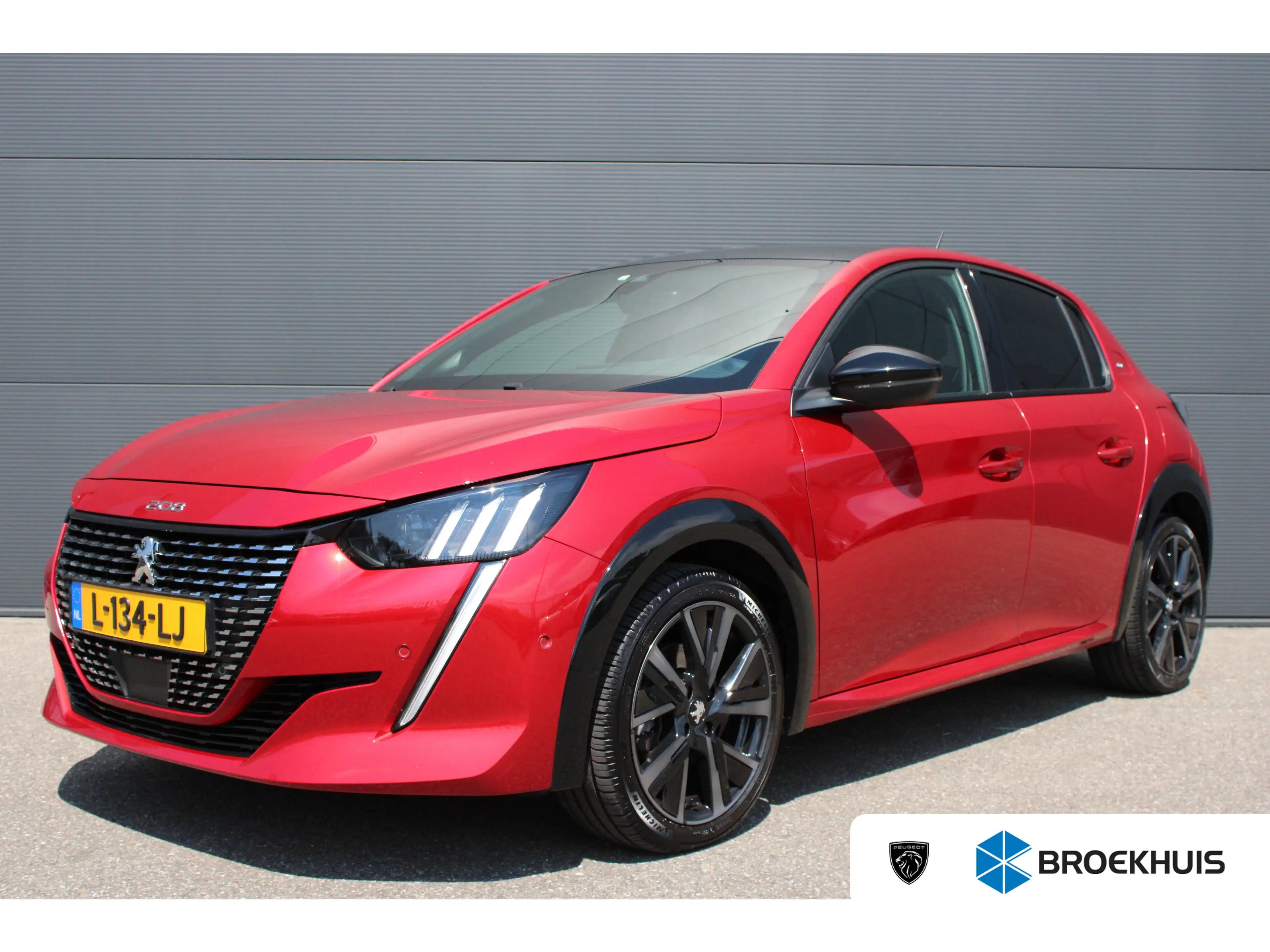 Peugeot 208 1.2 PureTech GT Pack | Navigatie | Camera | Stoelv