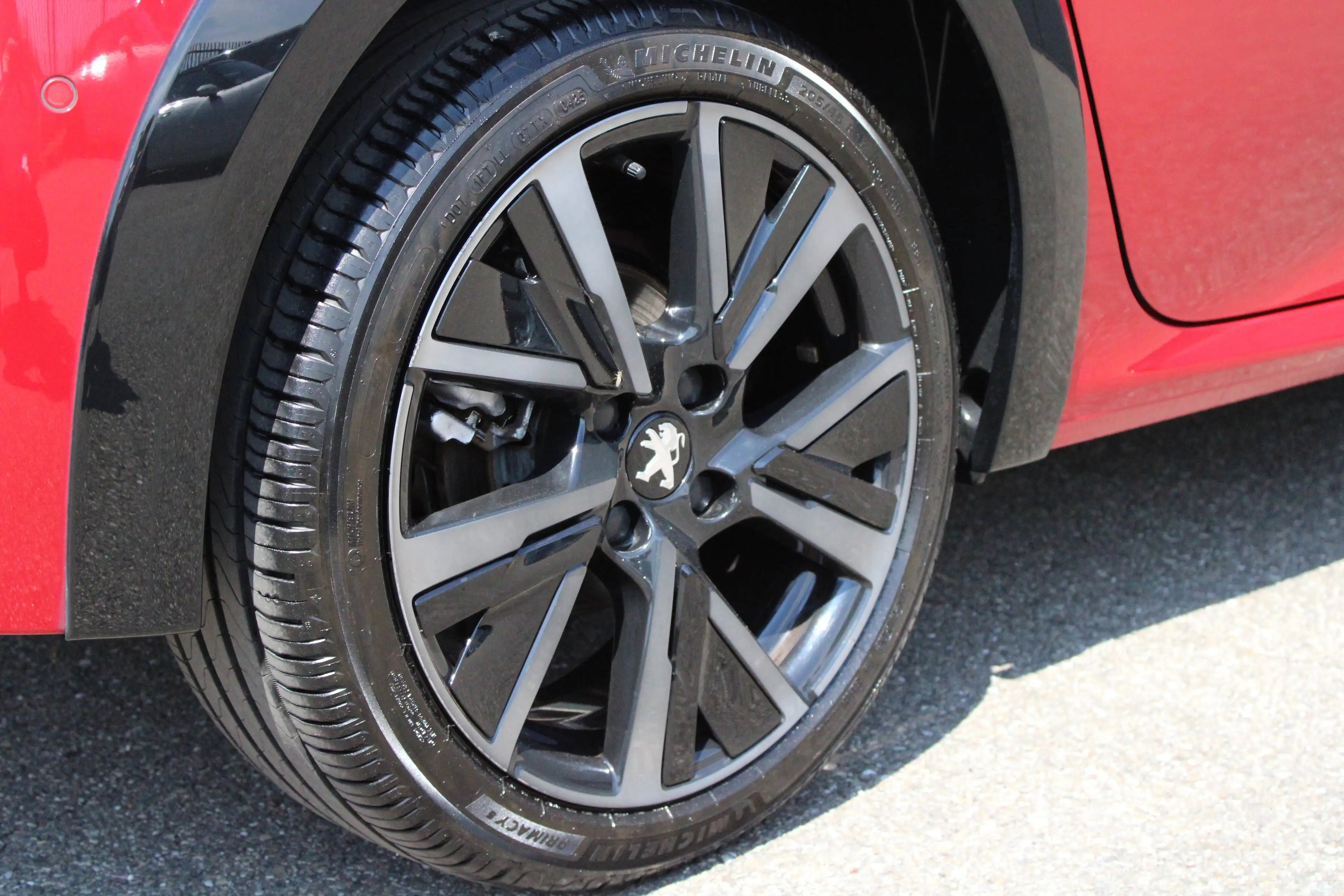 Peugeot 208 1.2 PureTech GT Pack | Navigatie | Camera | Stoelv — photo 14