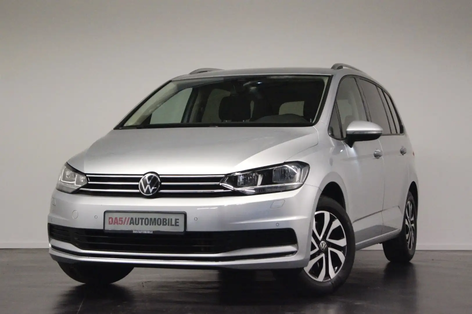 Volkswagen Touran Active|7SITZ|NAV|SHZ|PDC|VIRTUAL Silber - 1