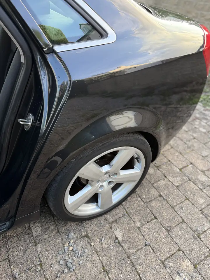 Audi A4 2.0, foto 7