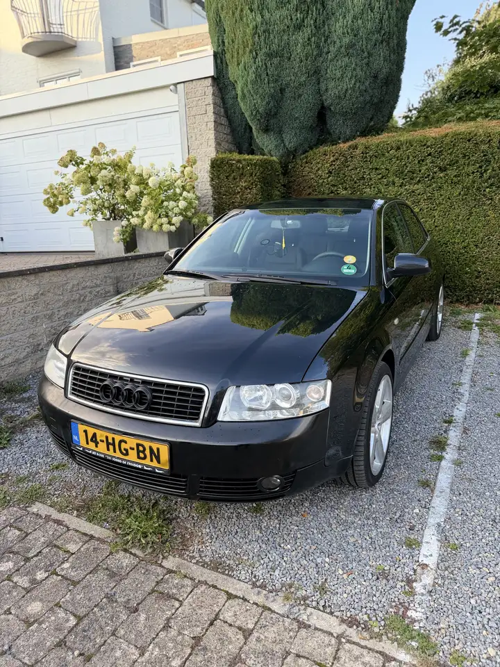 Audi A4 2.0, foto 2