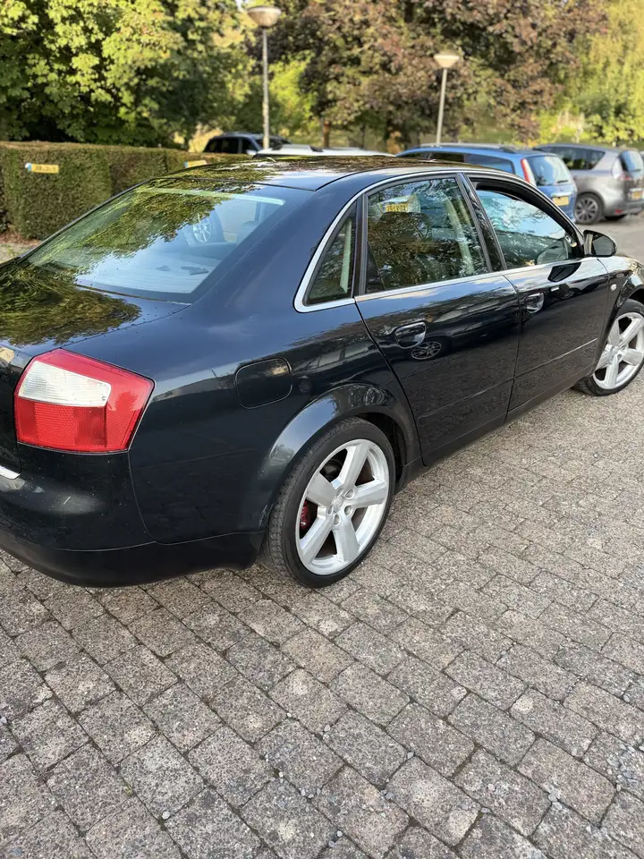 Audi A4 2.0, foto 5