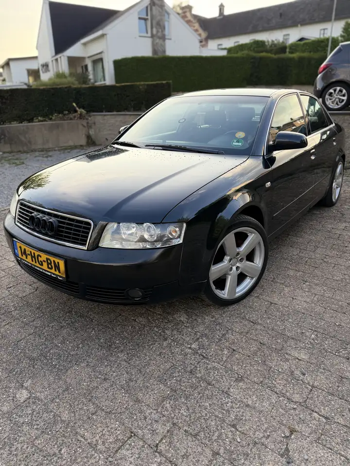 Audi A4 2.0, foto 4