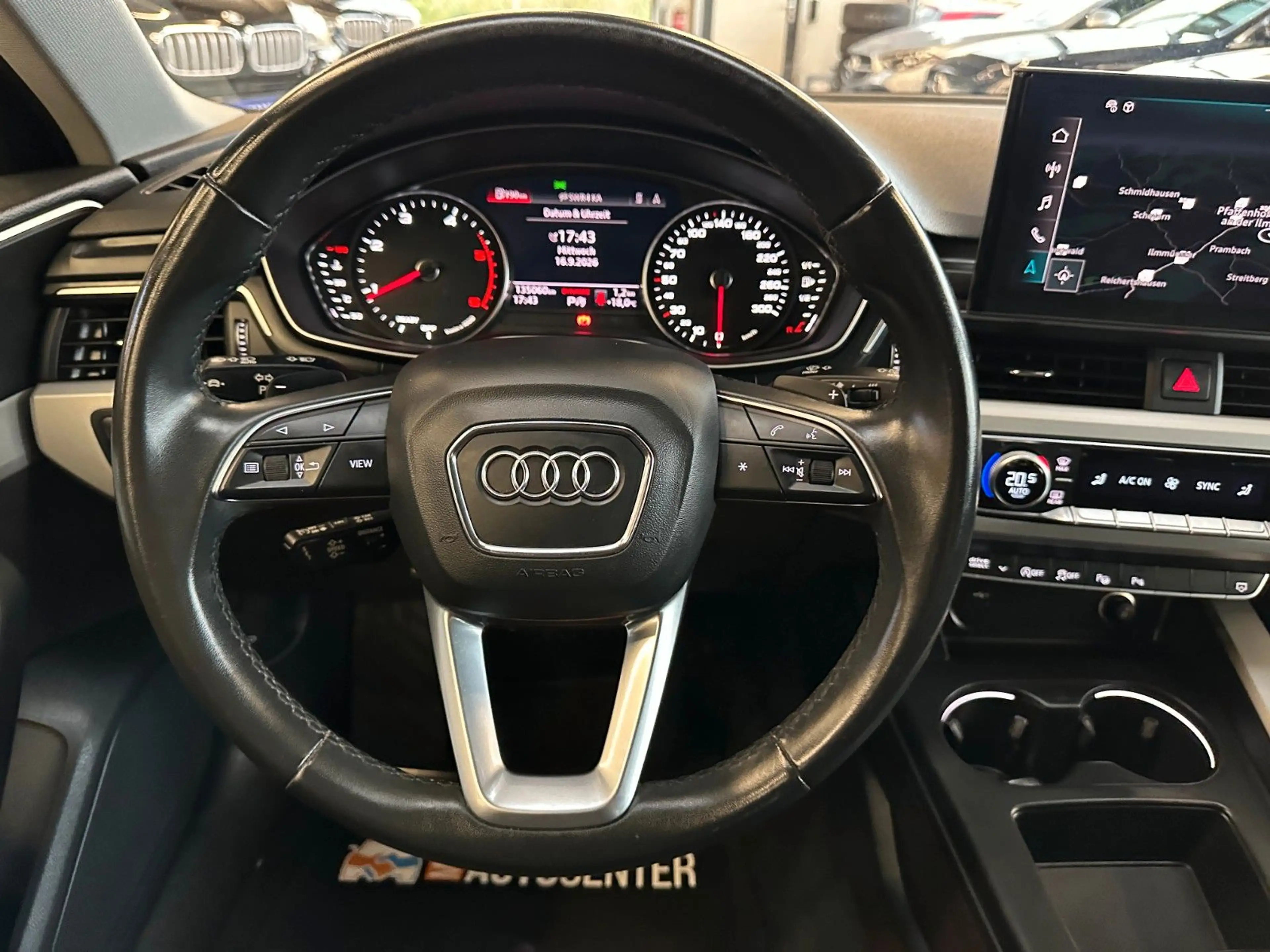 Audi A4 *360°AHK*ACC*NAV*3-ZONEN*CARPLAY*TOTWINKEL* — photo 8