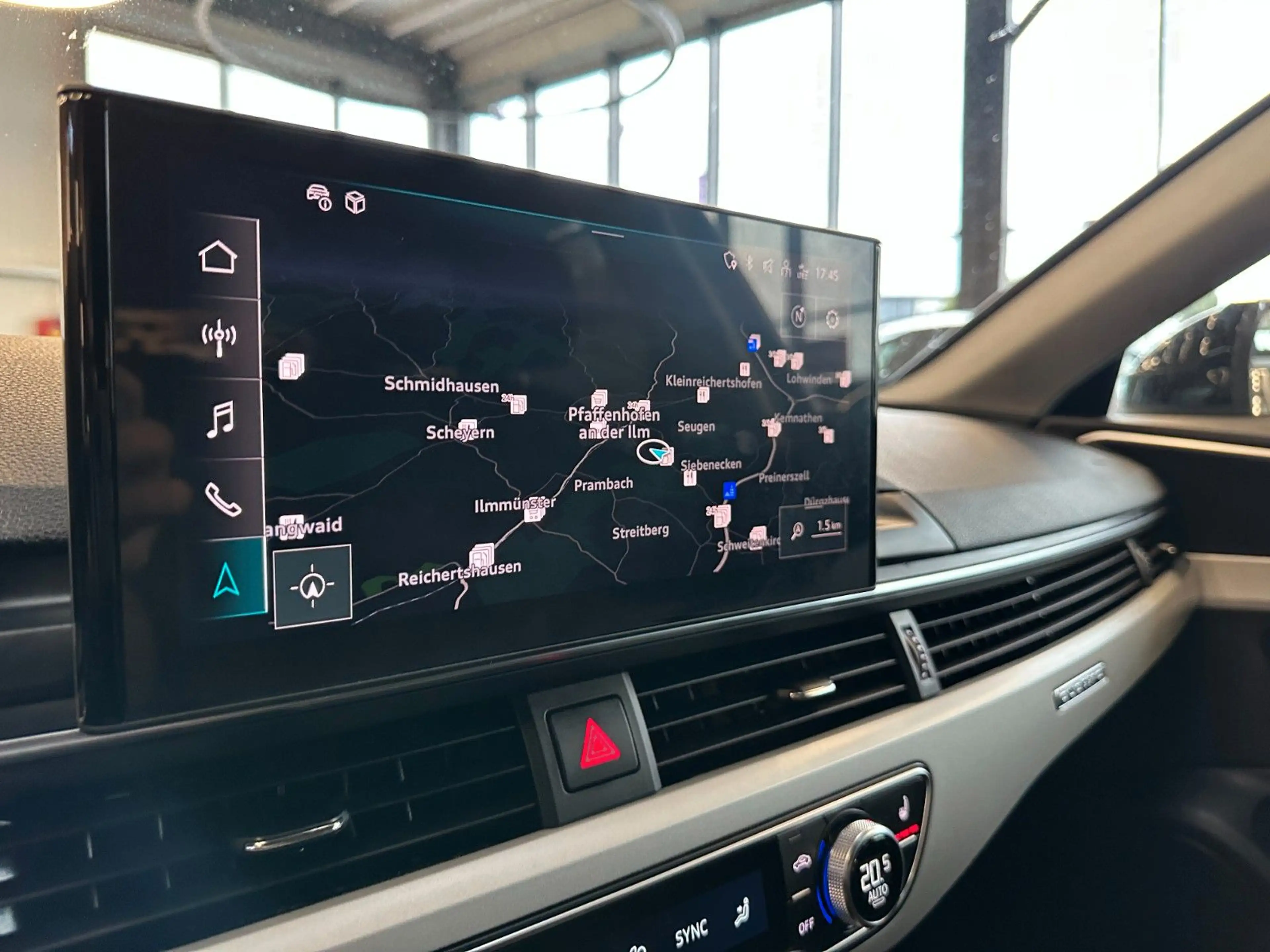 Audi A4 *360°AHK*ACC*NAV*3-ZONEN*CARPLAY*TOTWINKEL* — photo 14