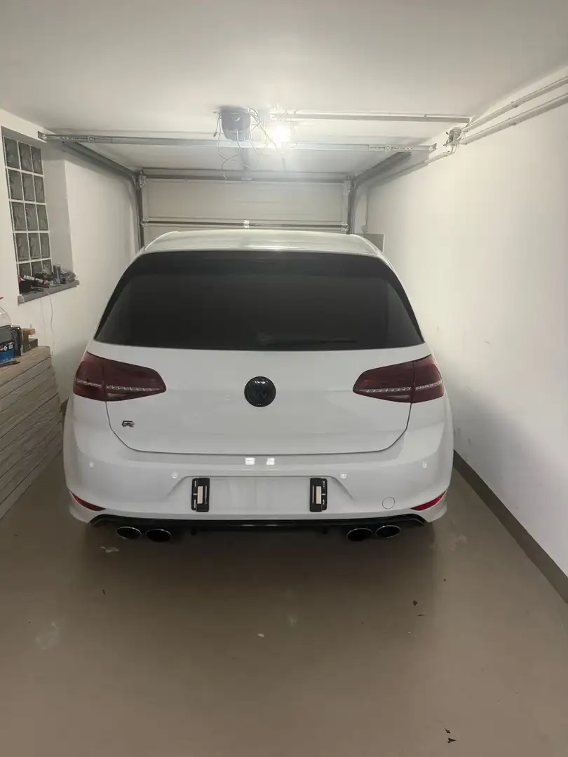 Volkswagen Golf R Golf R. 300ps - 2