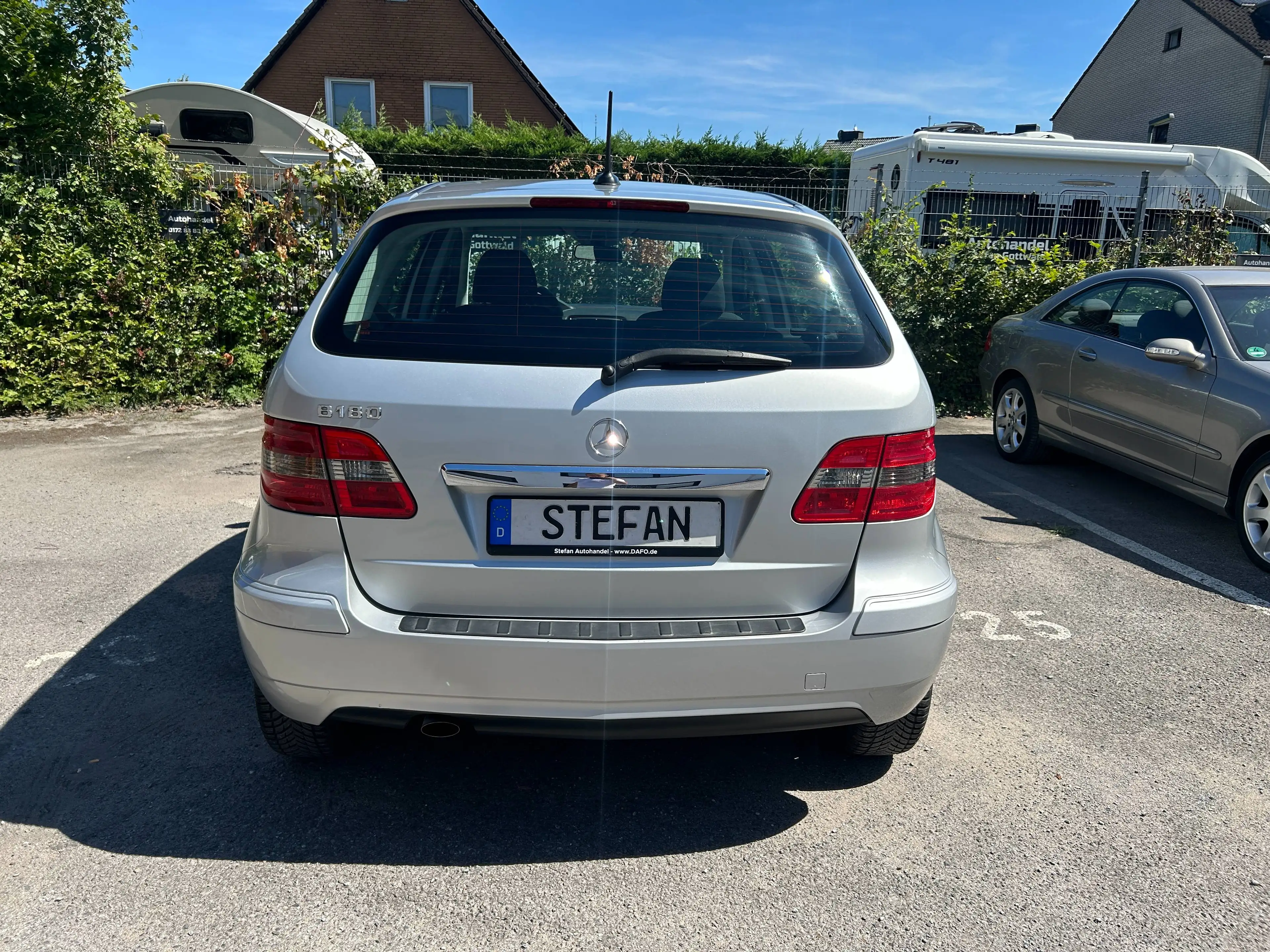 Mercedes-Benz B 180 B 180 Klima, Navi, Bluetooth, Allwetter-Reifen, Top Auto — photo 5