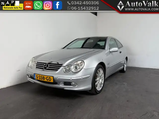 Mercedes-Benz C 180 Coupe K. Elegance