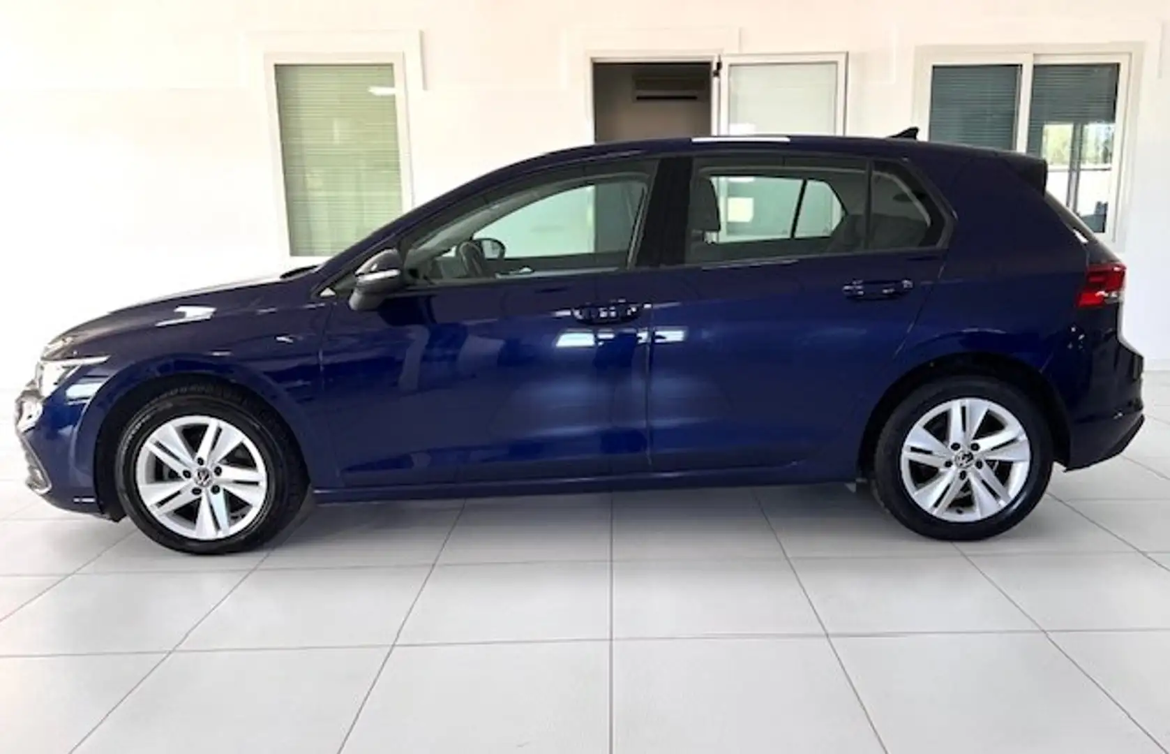 Volkswagen Golf Golf VIII 2020 1.5 tsi evo Life 130cv Blauw - 2
