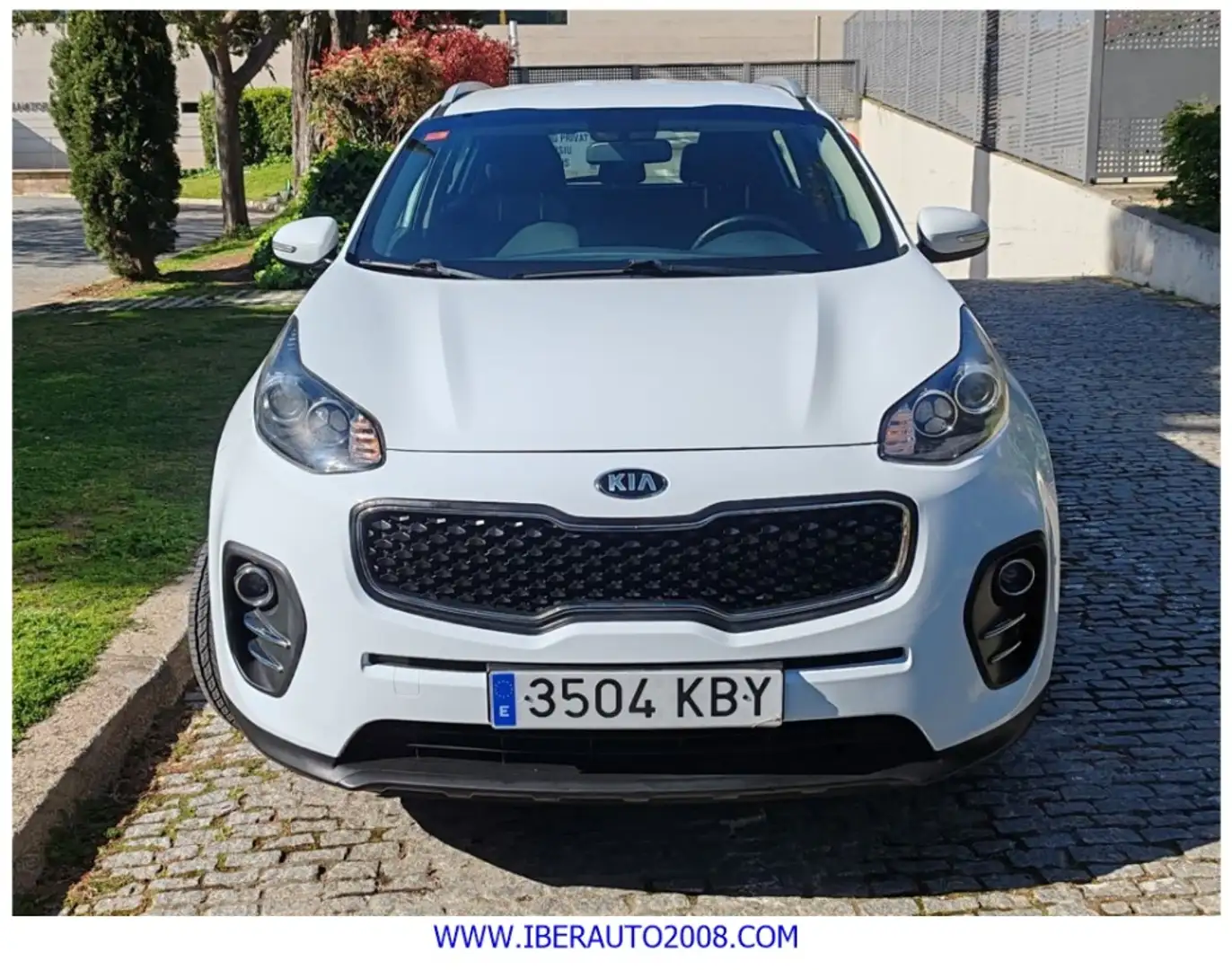 Kia Sportage 1.6 CRDi Concept 4x2 115 Weiß - 2
